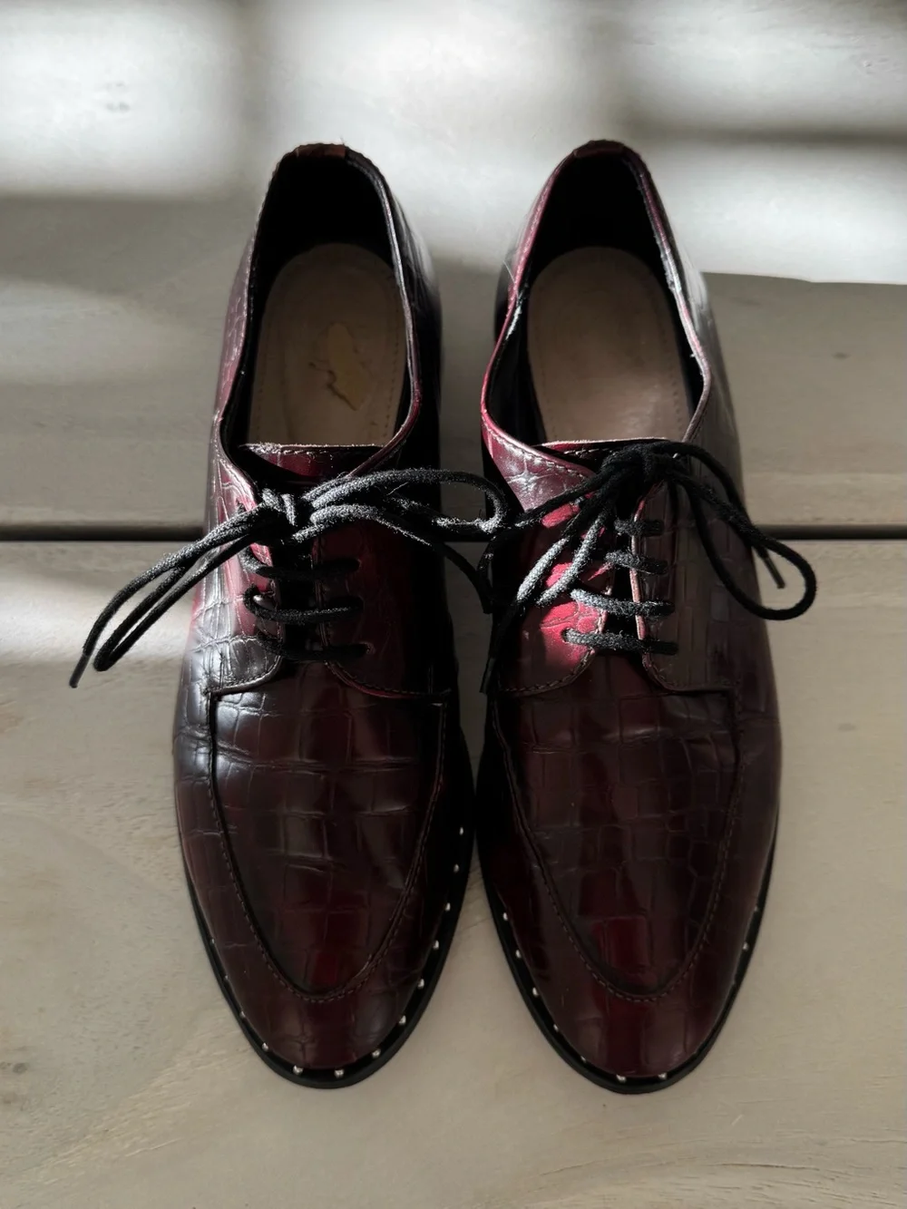 Vintage Kurt Geiger Oxblood Croc-Embossed Lace-Up Dress Shoes Sz 39 (8.5 Women’s